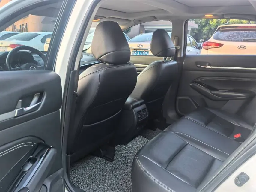 2021 Nissan Teana 2.0L 156HP L4 CVT,autocango,china used car exporter,china ev exporter,chinese used car exporter,chinese used ev exporter