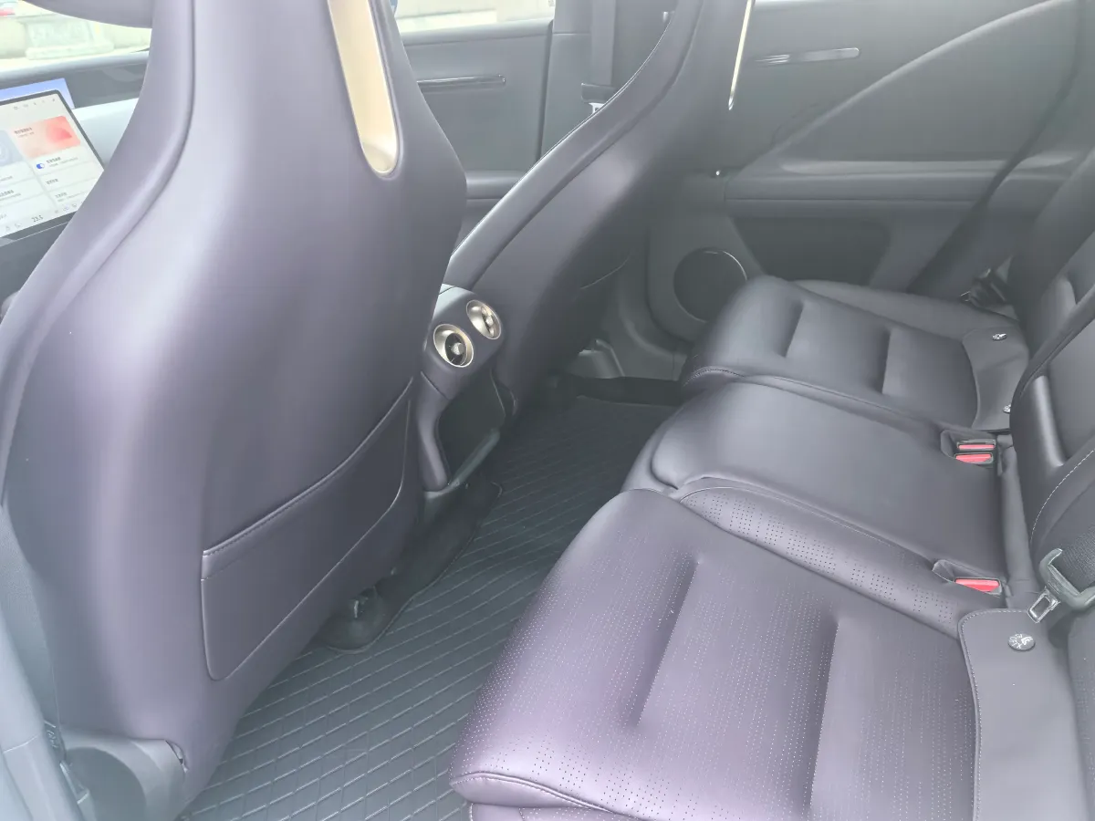 2024 Avatr 07 BEV 82.16KWH,autocango,china used car exporter,china ev exporter,chinese used car exporter,chinese used ev exporter