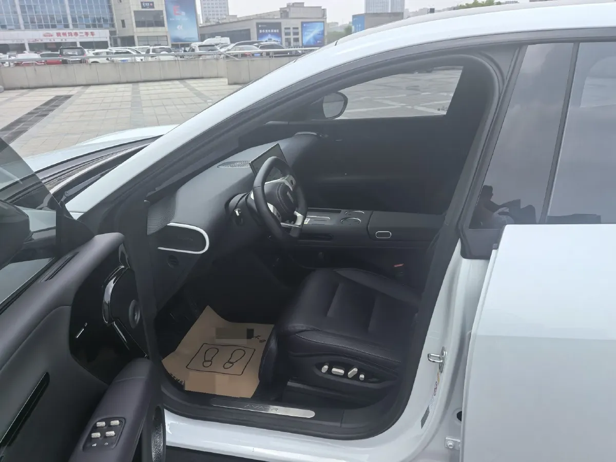 2024 Avatr 07 BEV 82.16KWH,autocango,china used car exporter,china ev exporter,chinese used car exporter,chinese used ev exporter