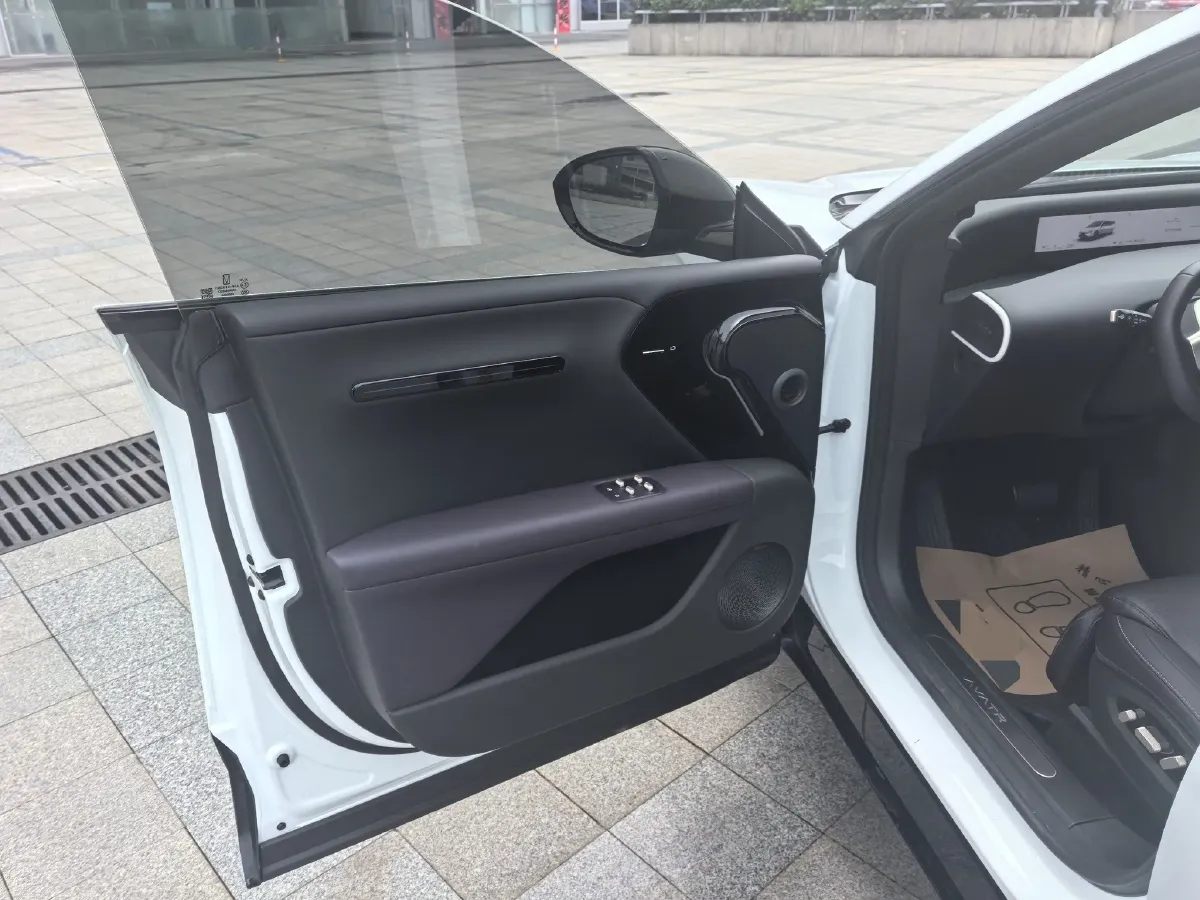 2024 Avatr 07 BEV 82.16KWH,autocango,china used car exporter,china ev exporter,chinese used car exporter,chinese used ev exporter