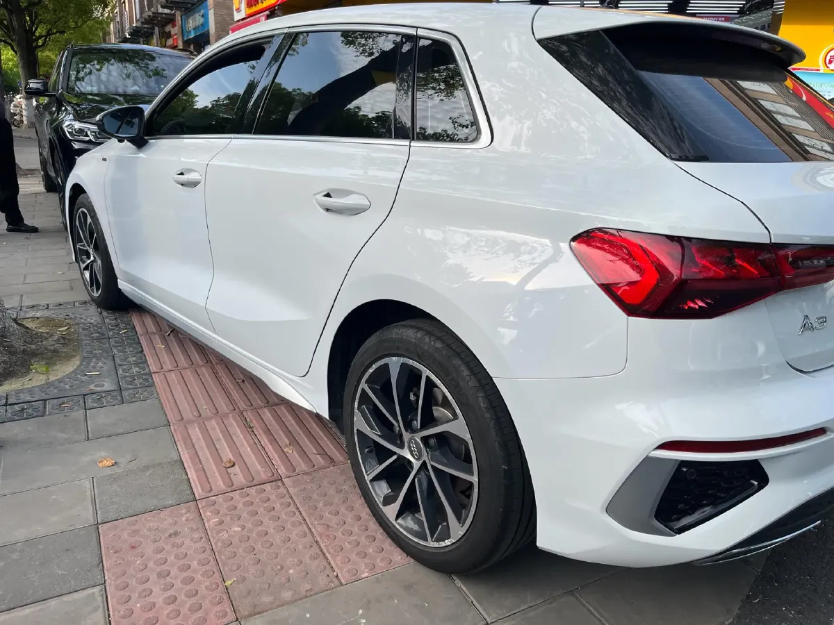 2021 Audi A3 1.4T 150HP L4 7DCT,autocango,china used car exporter,china ev exporter,chinese used car exporter,chinese used ev exporter