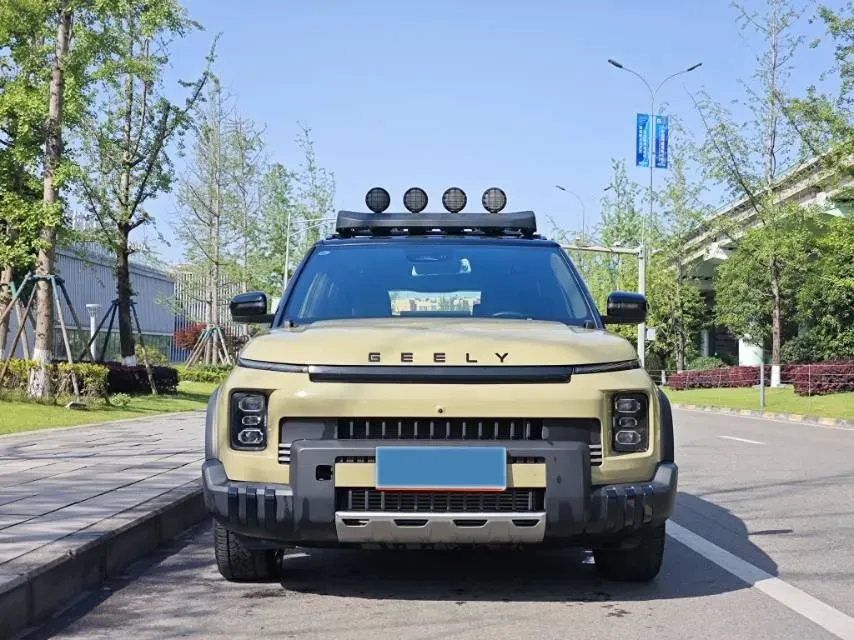 2025 Geely Cowboy 1.5T 181HP L4 7DCT,autocango,china used car exporter,china ev exporter,chinese used car exporter,chinese used ev exporter