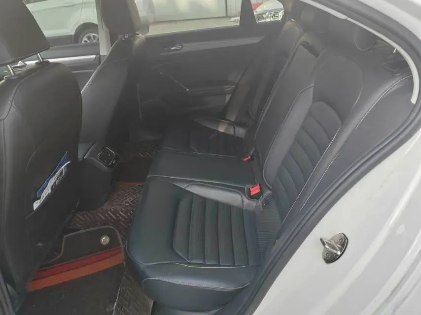 2019 Volkswagen Tayron 2.0T 186HP L4 7DCT,autocango,china used car exporter,china ev exporter,chinese used car exporter,chinese used ev exporter