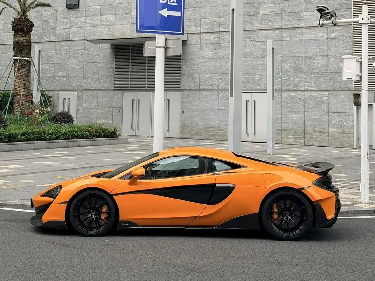 2018 McLaren 600LT 3.8T 600HP V8 7DCT,autocango,china used car exporter,china ev exporter,chinese used car exporter,chinese used ev exporter