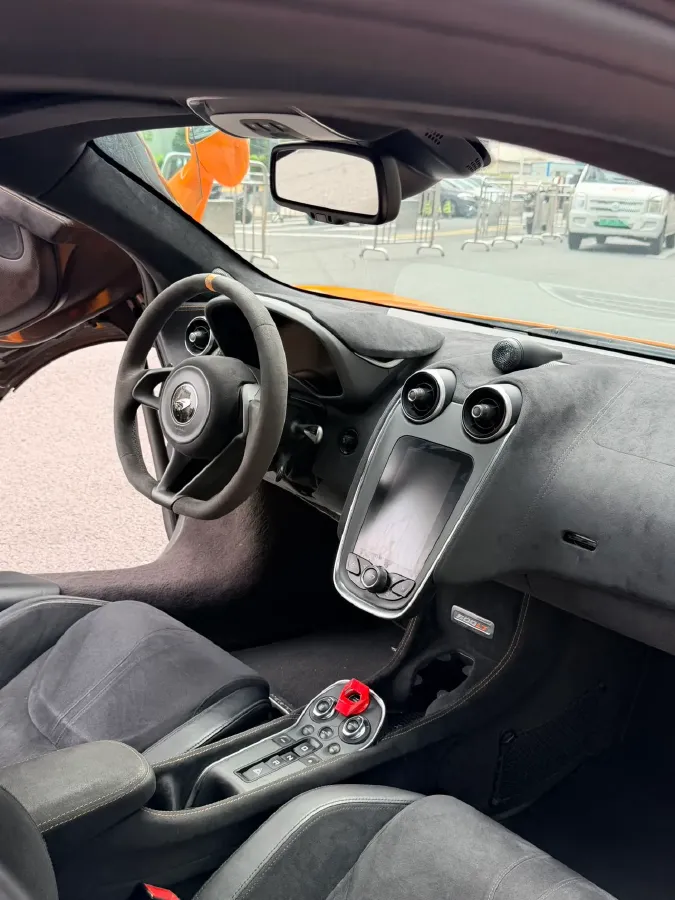 2018 McLaren 600LT 3.8T 600HP V8 7DCT,autocango,china used car exporter,china ev exporter,chinese used car exporter,chinese used ev exporter