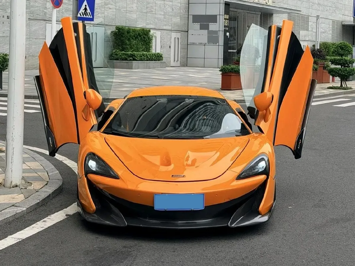 2018 McLaren 600LT 3.8T 600HP V8 7DCT,autocango,china used car exporter,china ev exporter,chinese used car exporter,chinese used ev exporter
