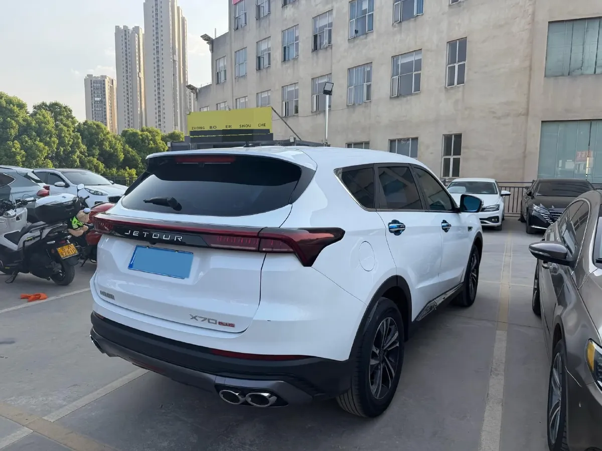 2021 Jetour X70 Plus 1.5T 156HP L4 6MT,autocango,china used car exporter,china ev exporter,chinese used car exporter,chinese used ev exporter