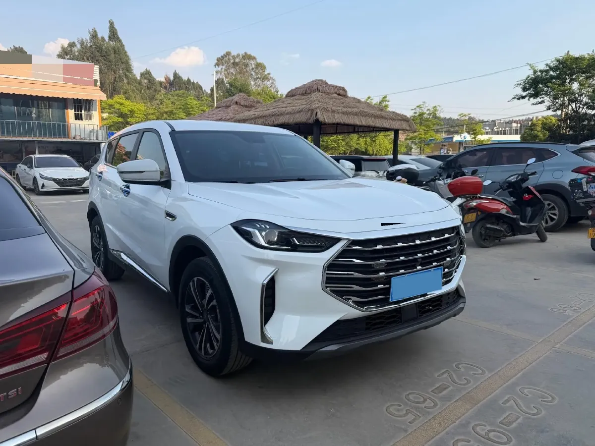 2021 Jetour X70 Plus 1.5T 156HP L4 6MT,autocango,china used car exporter,china ev exporter,chinese used car exporter,chinese used ev exporter