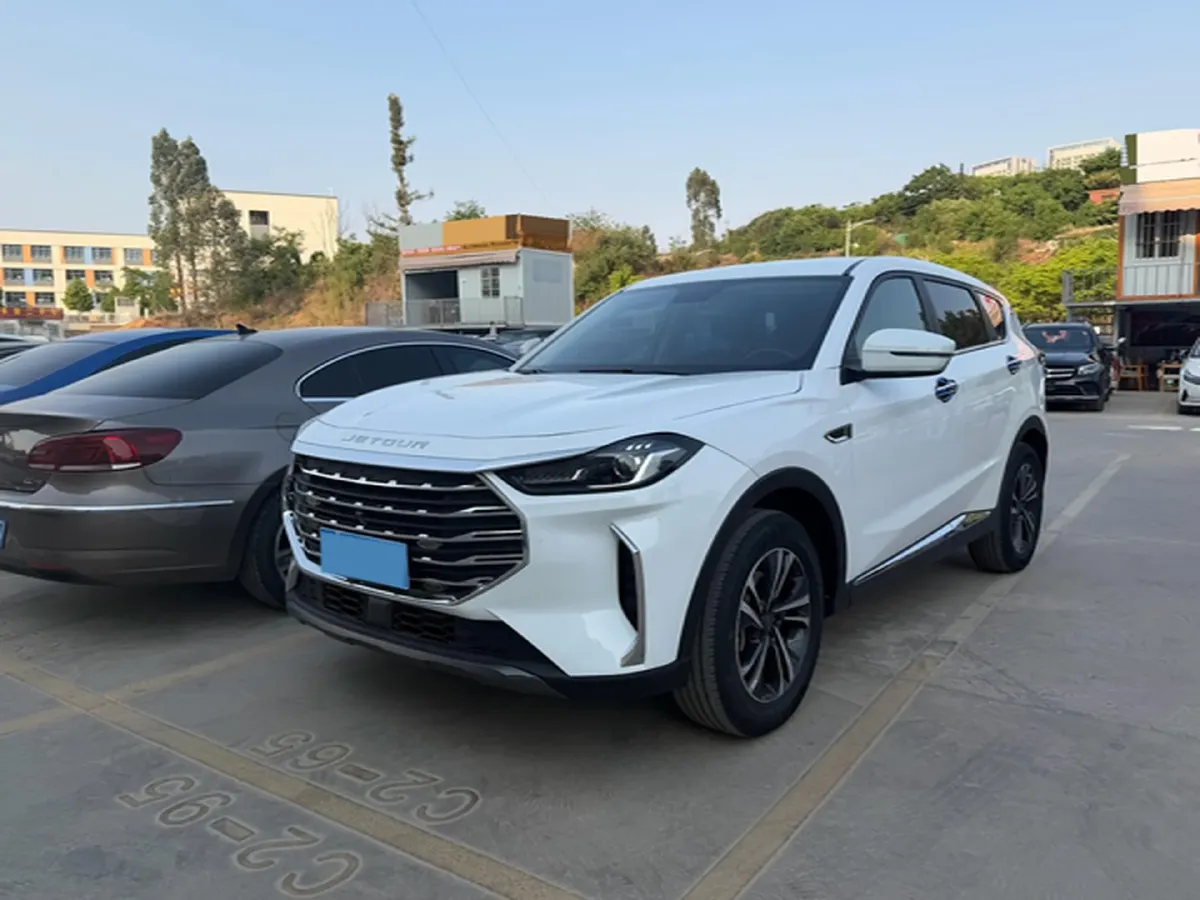 2021 Jetour X70 Plus 1.5T 156HP L4 6MT,autocango,china used car exporter,china ev exporter,chinese used car exporter,chinese used ev exporter