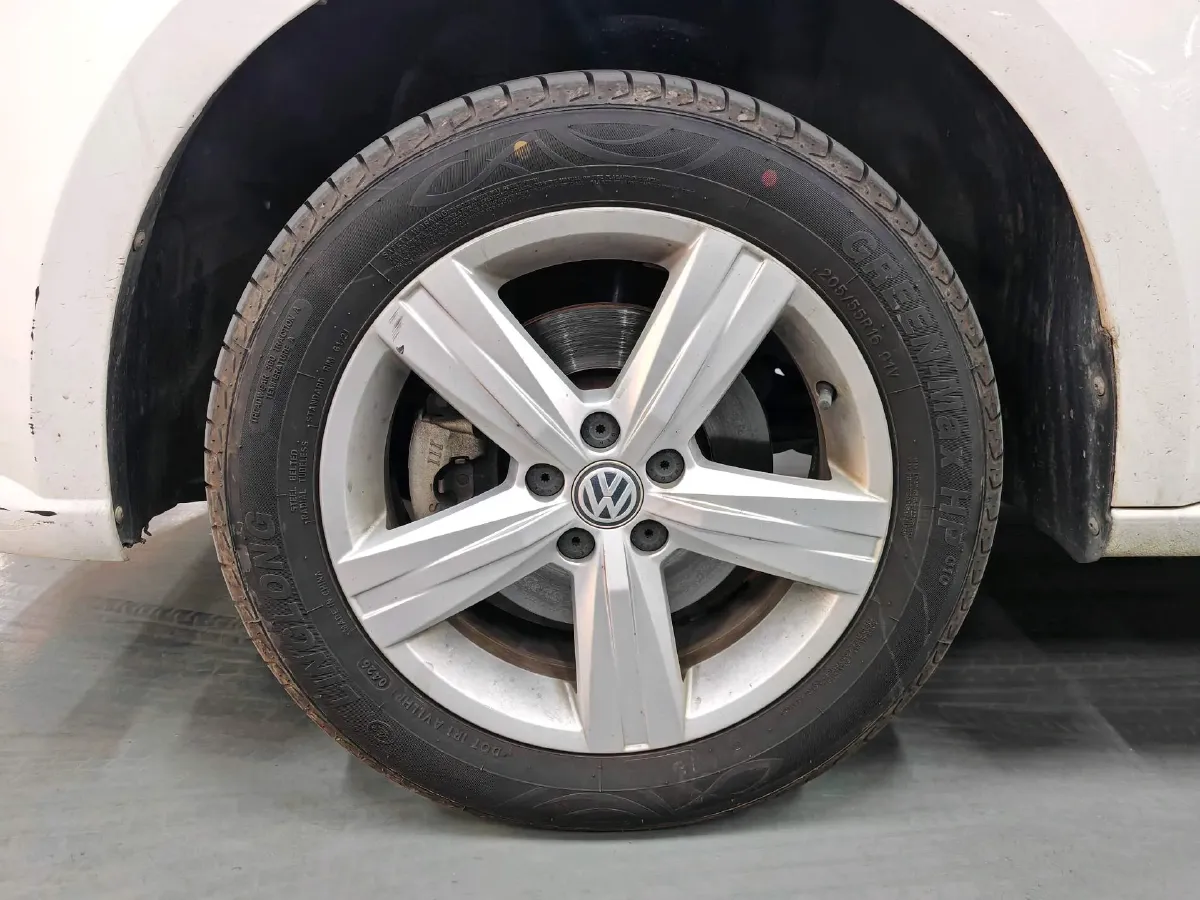 2017 Buick Excelle 1.5L 114HP L4 5MT,autocango,china used car exporter,china ev exporter,chinese used car exporter,chinese used ev exporter