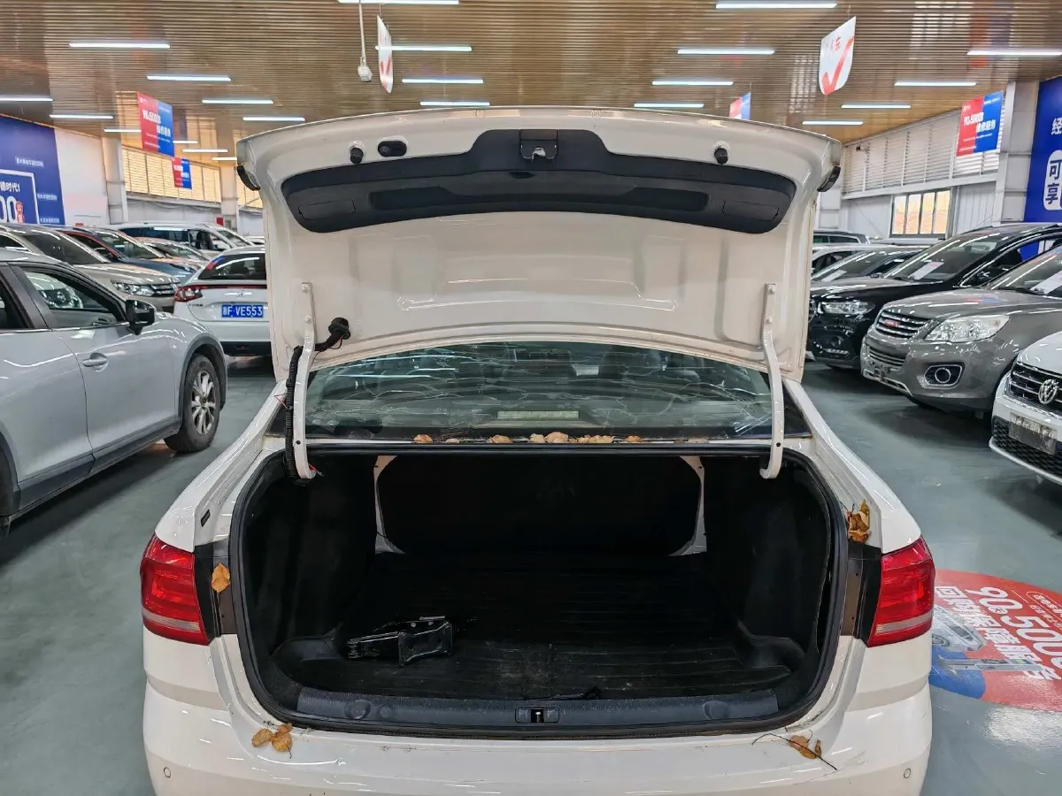 2017 Buick Excelle 1.5L 114HP L4 5MT,autocango,china used car exporter,china ev exporter,chinese used car exporter,chinese used ev exporter