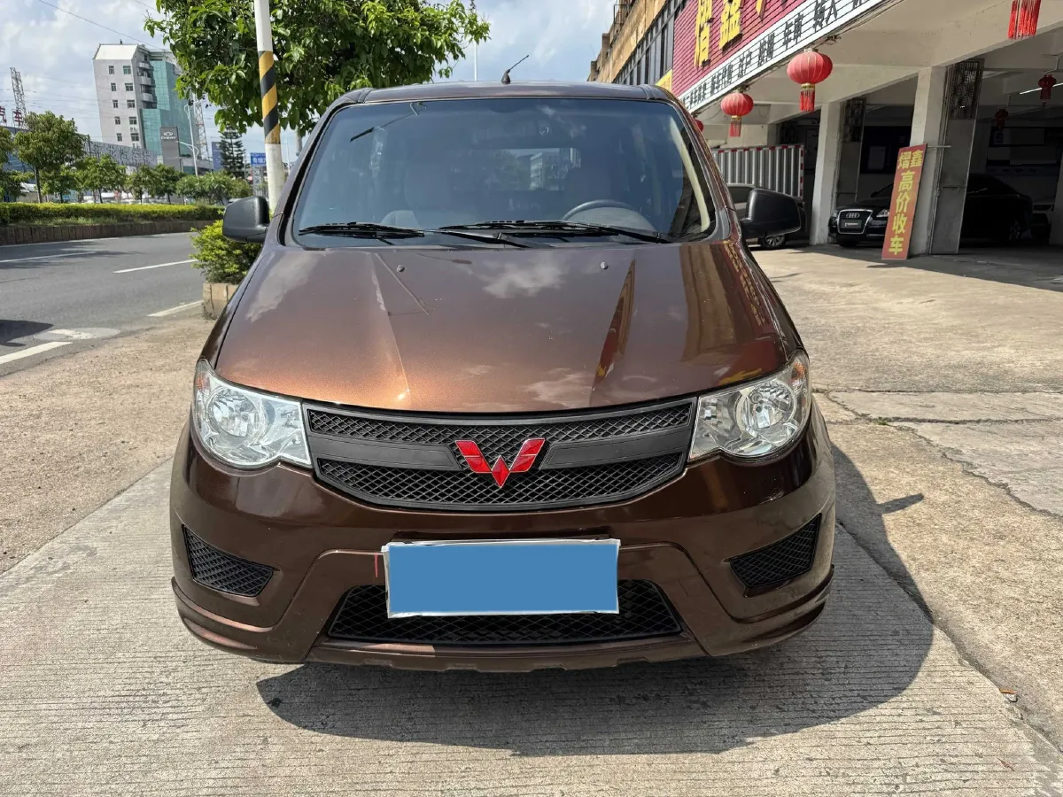 2018 WuLing HongGuang 1.5L 105HP L4 5MT,autocango,china used car exporter,china ev exporter,chinese used car exporter,chinese used ev exporter