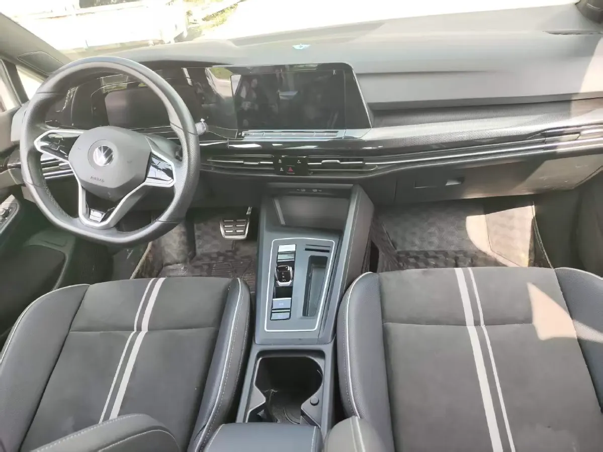 2021 Volkswagen Golf 1.4T 150HP L4 7DCT,autocango,china used car exporter,china ev exporter,chinese used car exporter,chinese used ev exporter