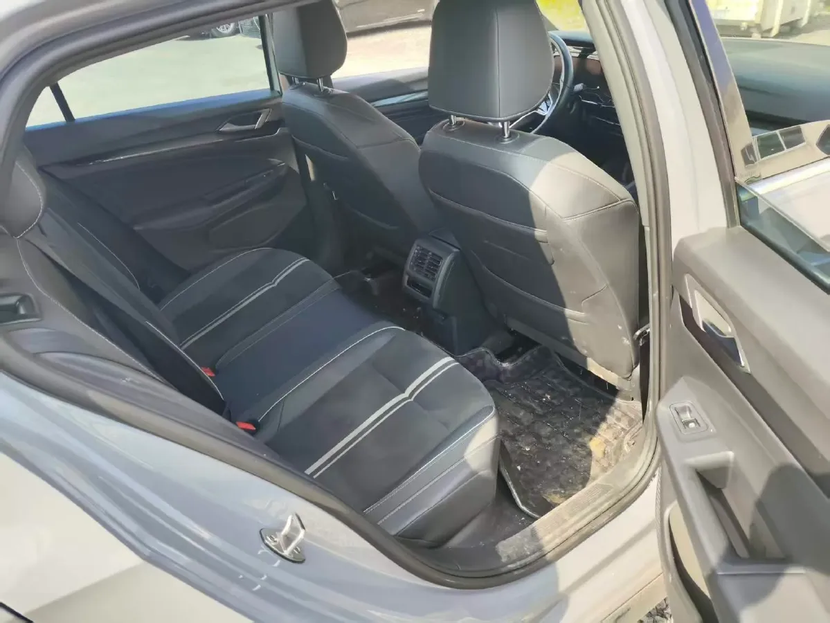 2021 Volkswagen Golf 1.4T 150HP L4 7DCT,autocango,china used car exporter,china ev exporter,chinese used car exporter,chinese used ev exporter