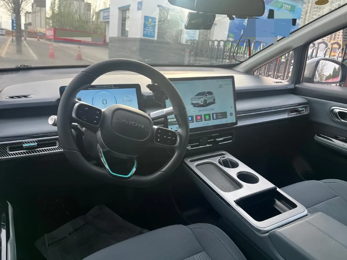 2023 GAC Trumpchi GS4 1.5T 177HP L4 6AT,autocango,china used car exporter,china ev exporter,chinese used car exporter,chinese used ev exporter