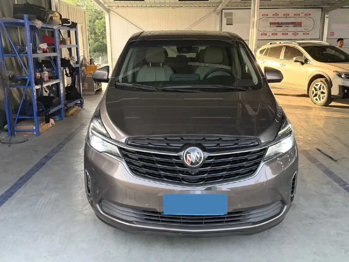 2021 Buick GL8 2.0T 237HP L4 9AT,autocango,china used car exporter,china ev exporter,chinese used car exporter,chinese used ev exporter