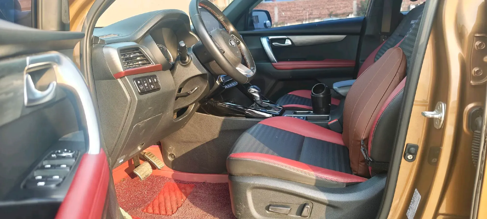 2019 Kia Sportage R 1.4T 140HP L4 7DCT,autocango,china used car exporter,china ev exporter,chinese used car exporter,chinese used ev exporter