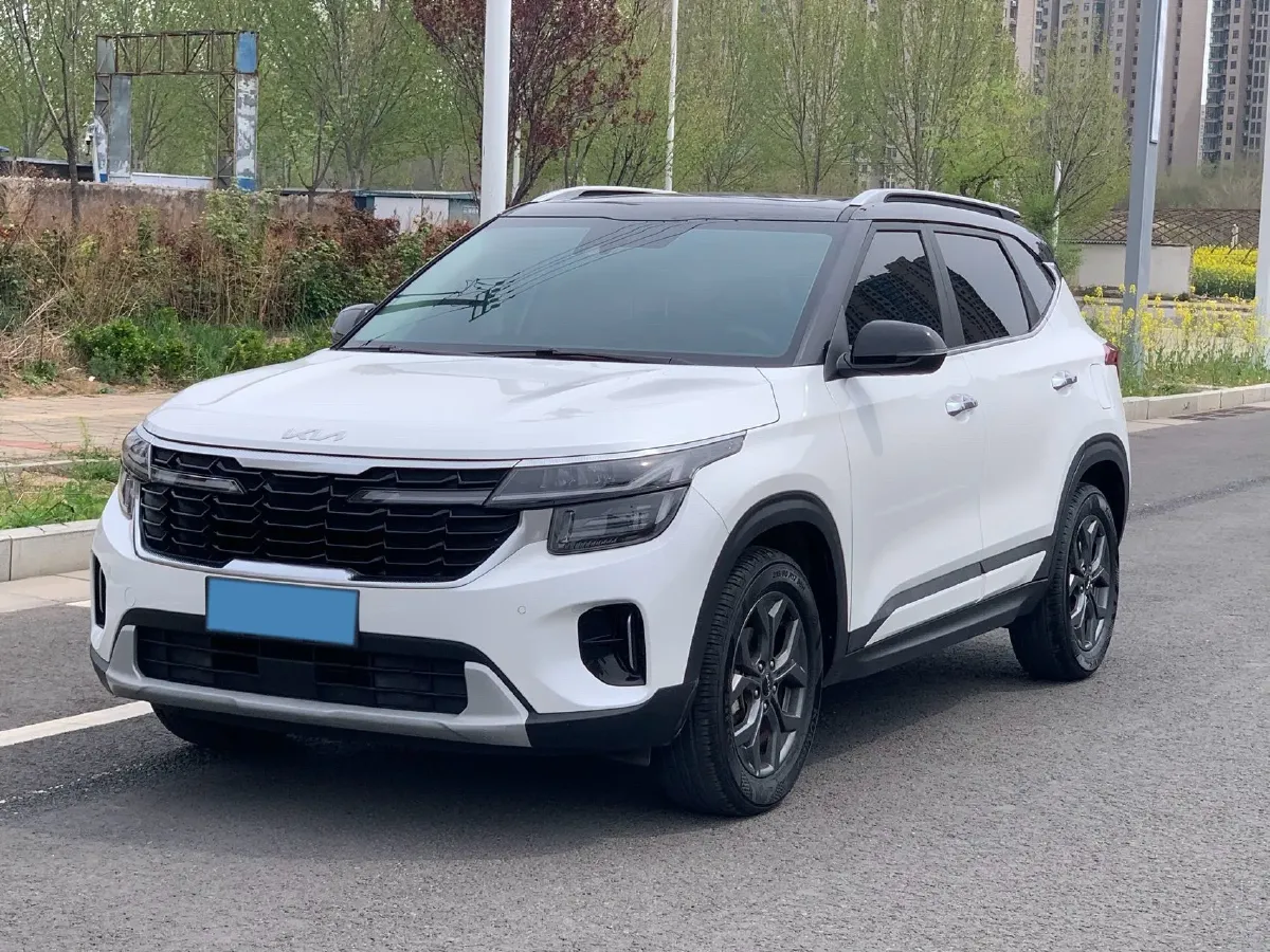2023 Kia Seltos 1.5L 115HP L4 CVT,autocango,china used car exporter,china ev exporter,chinese used car exporter,chinese used ev exporter