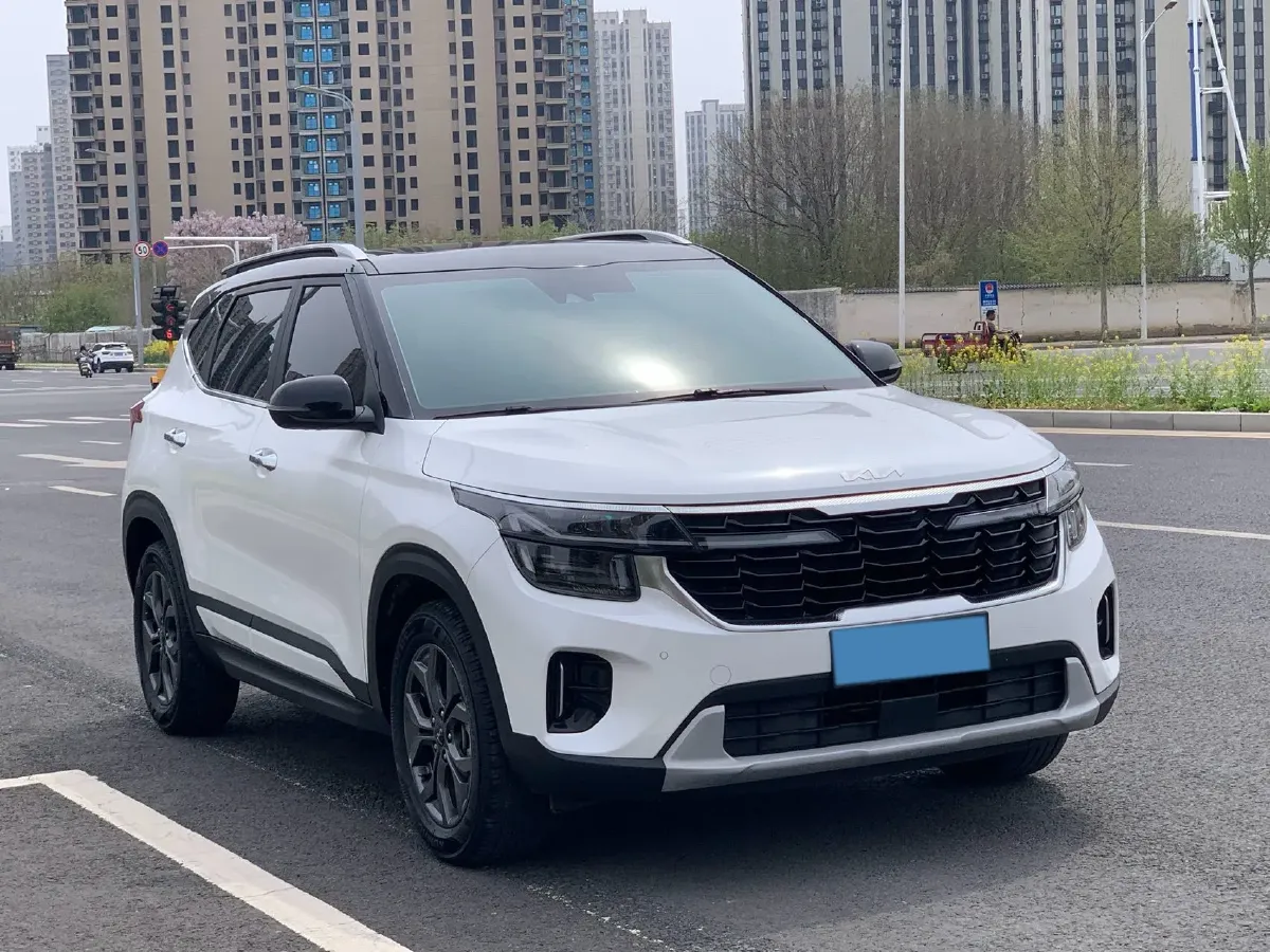 2023 Kia Seltos 1.5L 115HP L4 CVT,autocango,china used car exporter,china ev exporter,chinese used car exporter,chinese used ev exporter