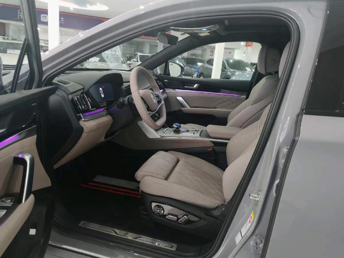 2025 BYD Tang 1.5T 156HP L4 E-CVT PHEV 21.504KWH,autocango,china used car exporter,china ev exporter,chinese used car exporter,chinese used ev exporter