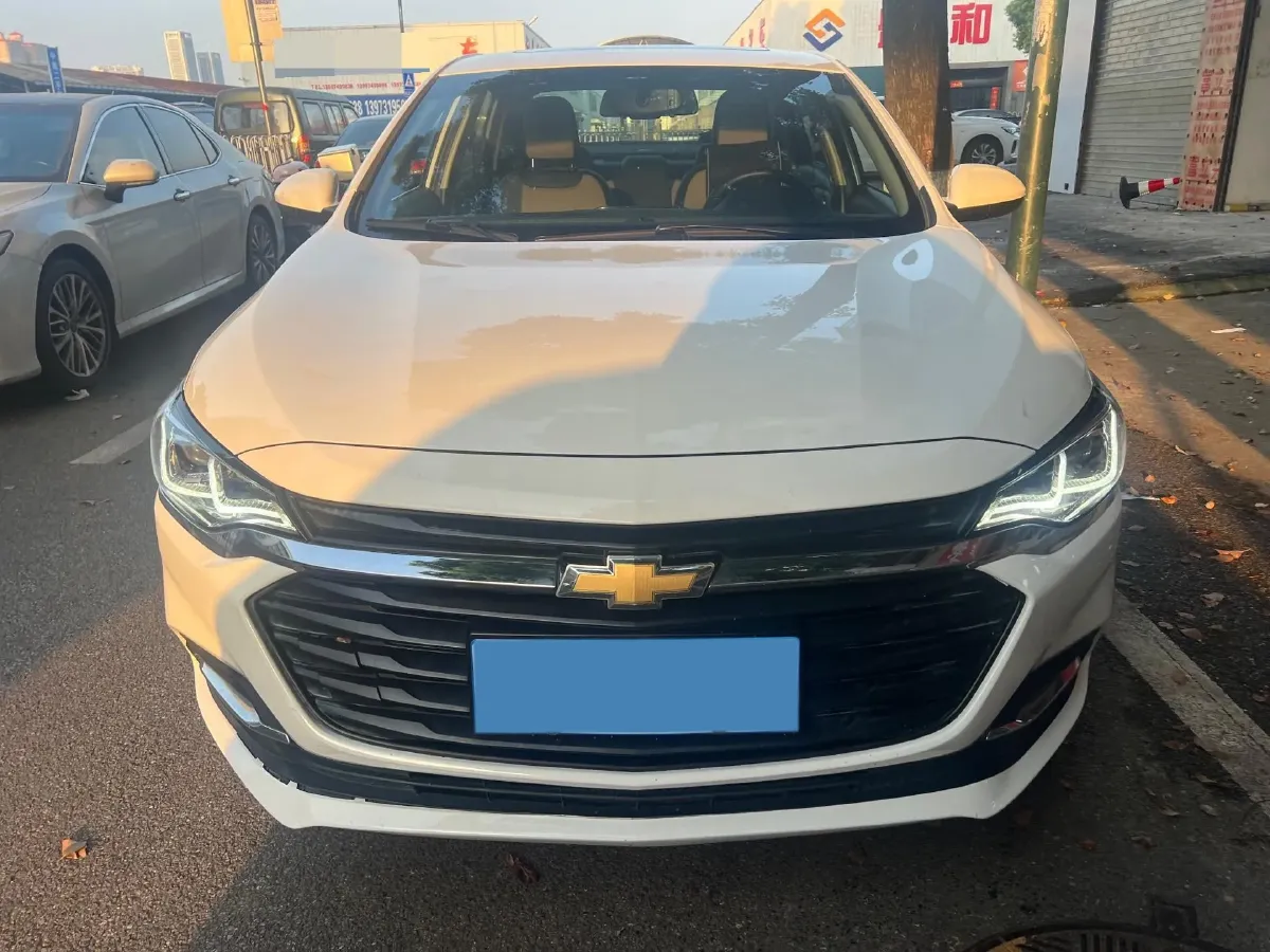 2020 Chevrolet Monza 1.5L 113HP L4 6AT,autocango,china used car exporter,china ev exporter,chinese used car exporter,chinese used ev exporter