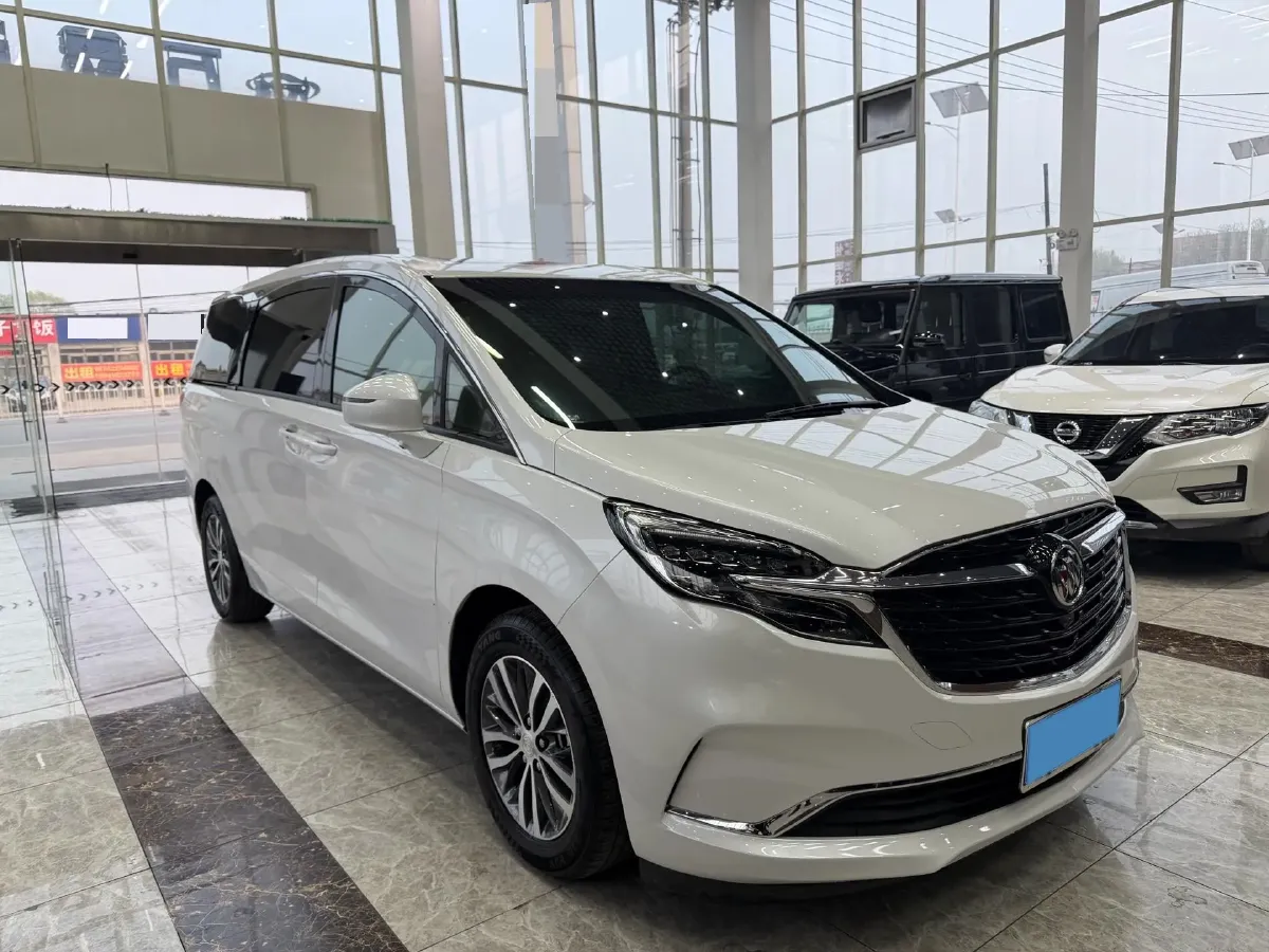 2022 Buick GL8 2.0T 237HP L4 9AT,autocango,china used car exporter,china ev exporter,chinese used car exporter,chinese used ev exporter