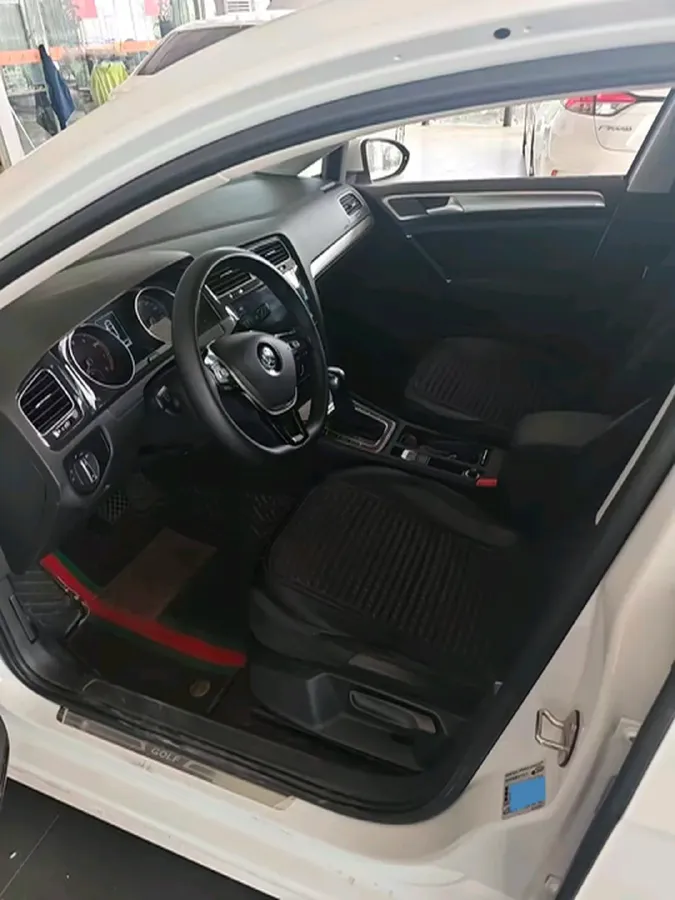 2020 Volkswagen Golf 1.4T 150HP L4 7DCT,autocango,china used car exporter,china ev exporter,chinese used car exporter,chinese used ev exporter