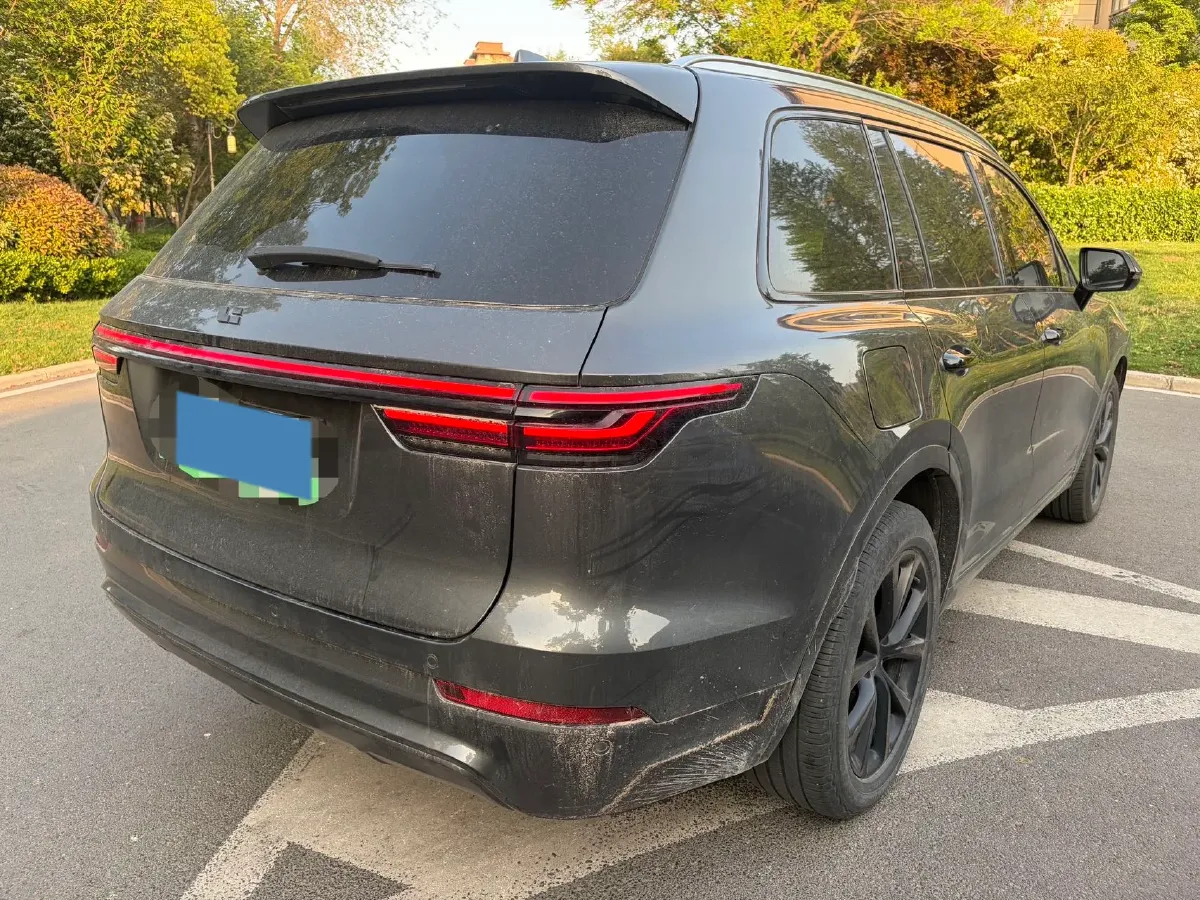 2020 Li ONE Range Extended 131HP REEV 40.5KWH,autocango,china used car exporter,china ev exporter,chinese used car exporter,chinese used ev exporter