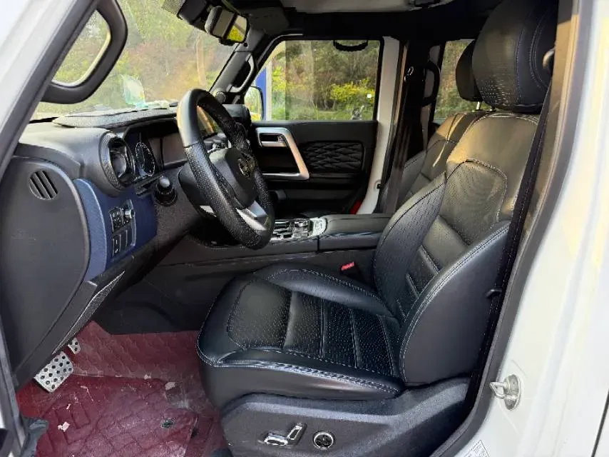 2019 Beijing BJ40 2.3T 231HP L4 6AT,autocango,china used car exporter,china ev exporter,chinese used car exporter,chinese used ev exporter