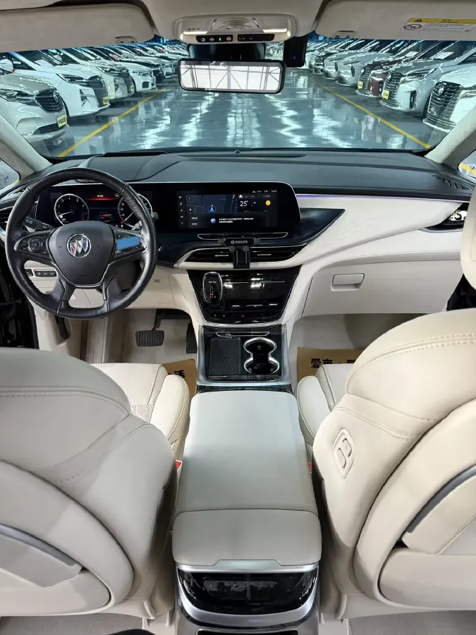 2022 Buick GL8 2.0T 237HP L4 9AT,autocango,china used car exporter,china ev exporter,chinese used car exporter,chinese used ev exporter