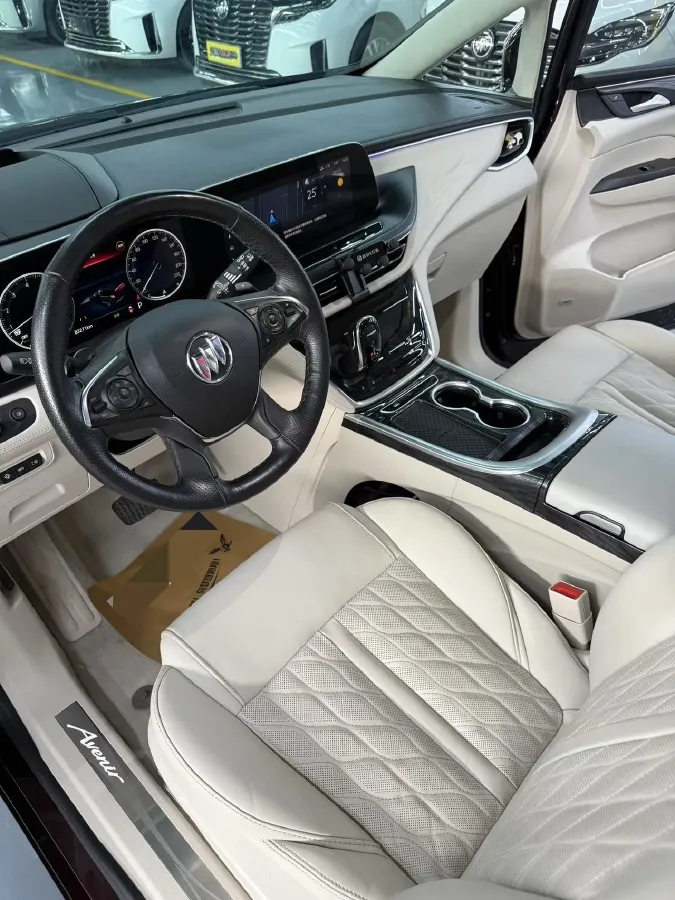 2022 Buick GL8 2.0T 237HP L4 9AT,autocango,china used car exporter,china ev exporter,chinese used car exporter,chinese used ev exporter