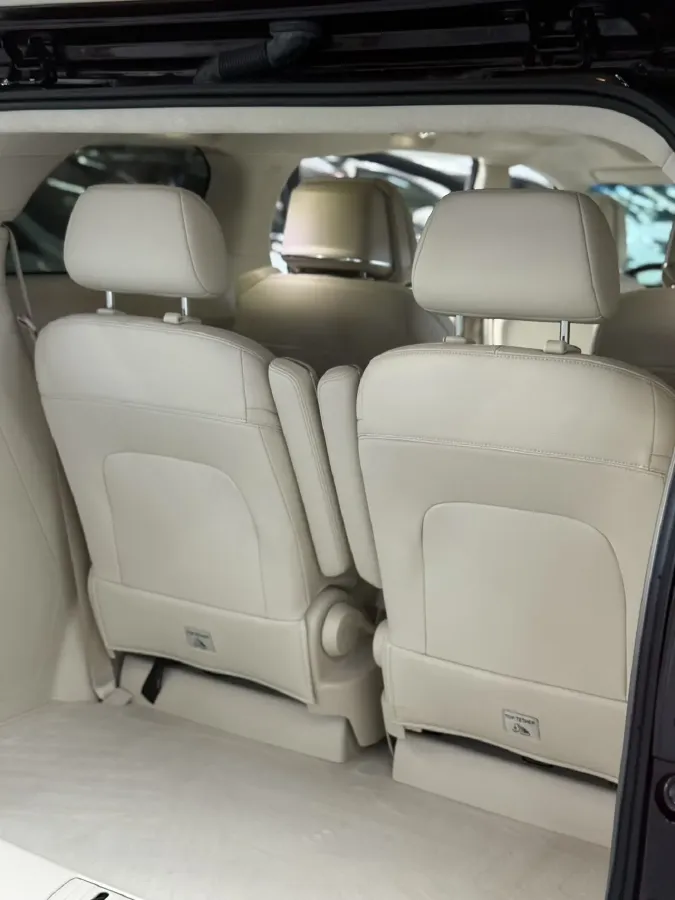 2022 Buick GL8 2.0T 237HP L4 9AT,autocango,china used car exporter,china ev exporter,chinese used car exporter,chinese used ev exporter