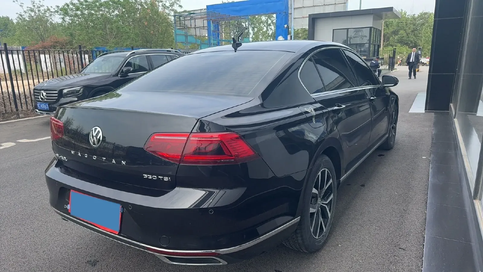 2020 Volkswagen Magotan 2.0T 186HP L4 7DCT,autocango,china used car exporter,china ev exporter,chinese used car exporter,chinese used ev exporter