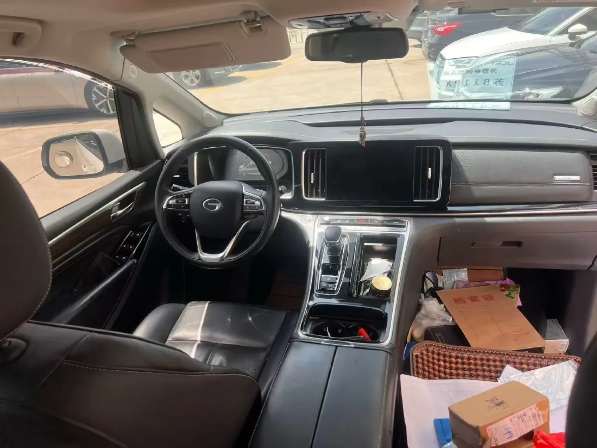 2021 GAC Trumpchi M8 2.0T 252HP L4 8AT,autocango,china used car exporter,china ev exporter,chinese used car exporter,chinese used ev exporter