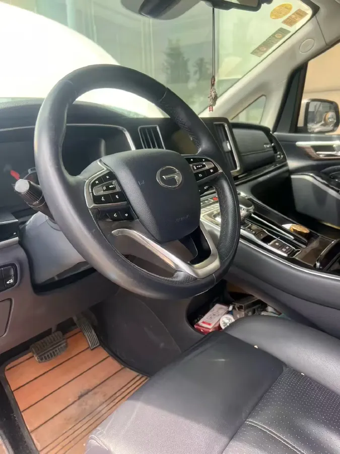 2021 GAC Trumpchi M8 2.0T 252HP L4 8AT,autocango,china used car exporter,china ev exporter,chinese used car exporter,chinese used ev exporter