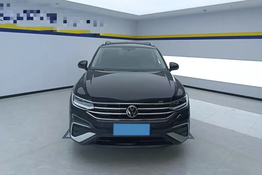 2023 Volkswagen Tiguan L 1.5T 160HP L4 7DCT,autocango,china used car exporter,china ev exporter,chinese used car exporter,chinese used ev exporter