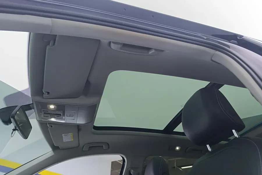 2023 Volkswagen Tiguan L 1.5T 160HP L4 7DCT,autocango,china used car exporter,china ev exporter,chinese used car exporter,chinese used ev exporter