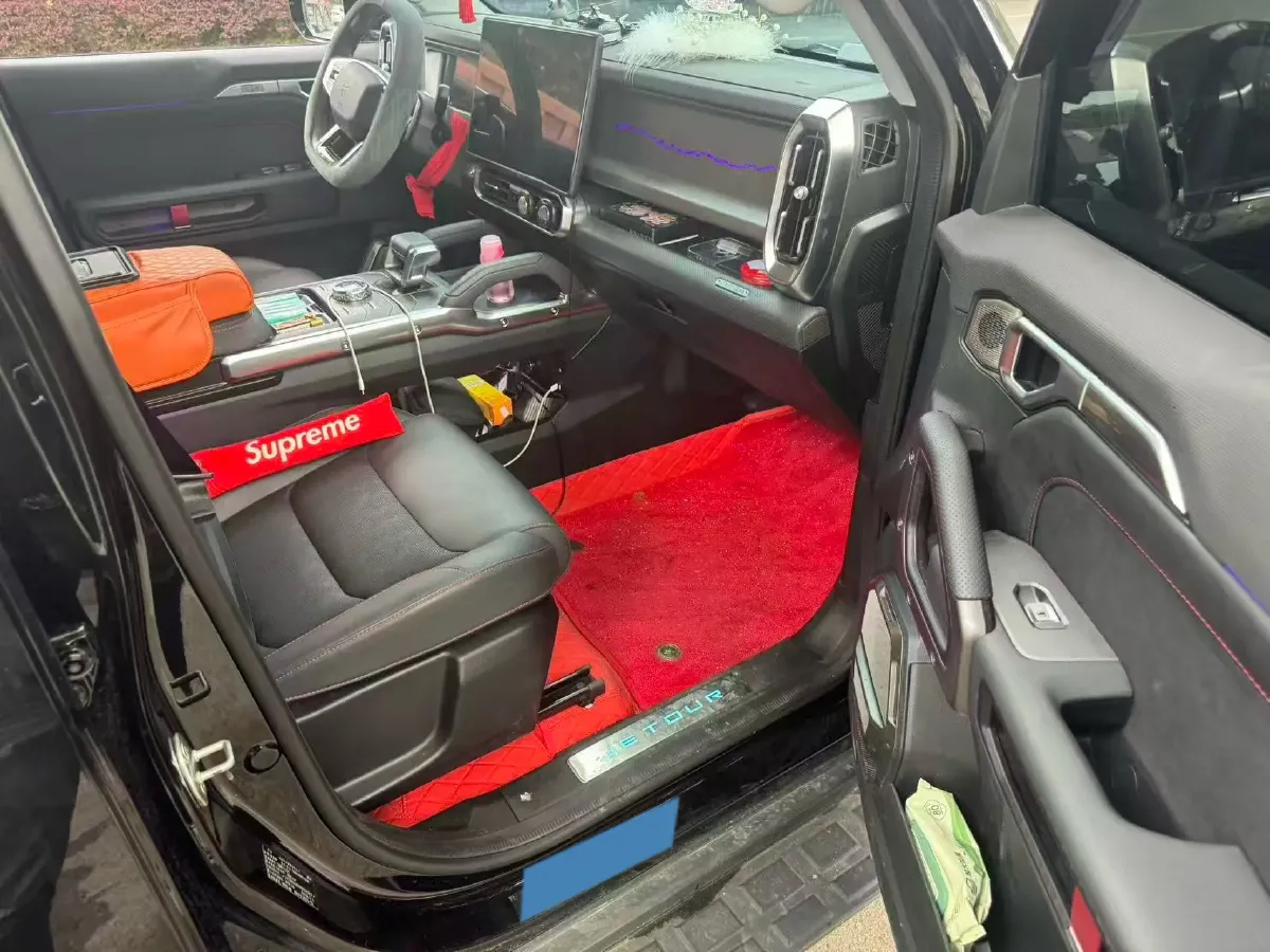 2025 Jetour Traveller 2.0T 254HP L4 8AT,autocango,china used car exporter,china ev exporter,chinese used car exporter,chinese used ev exporter