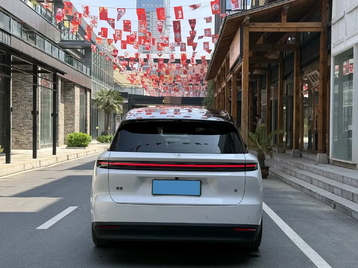 2025 Li i8 BEV,autocango,china used car exporter,china ev exporter,chinese used car exporter,chinese used ev exporter