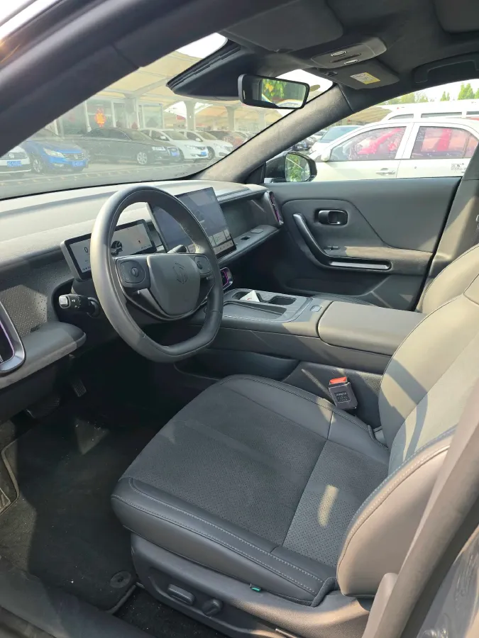 2026 Leapmotor Lafa5 BEV,autocango,china used car exporter,china ev exporter,chinese used car exporter,chinese used ev exporter