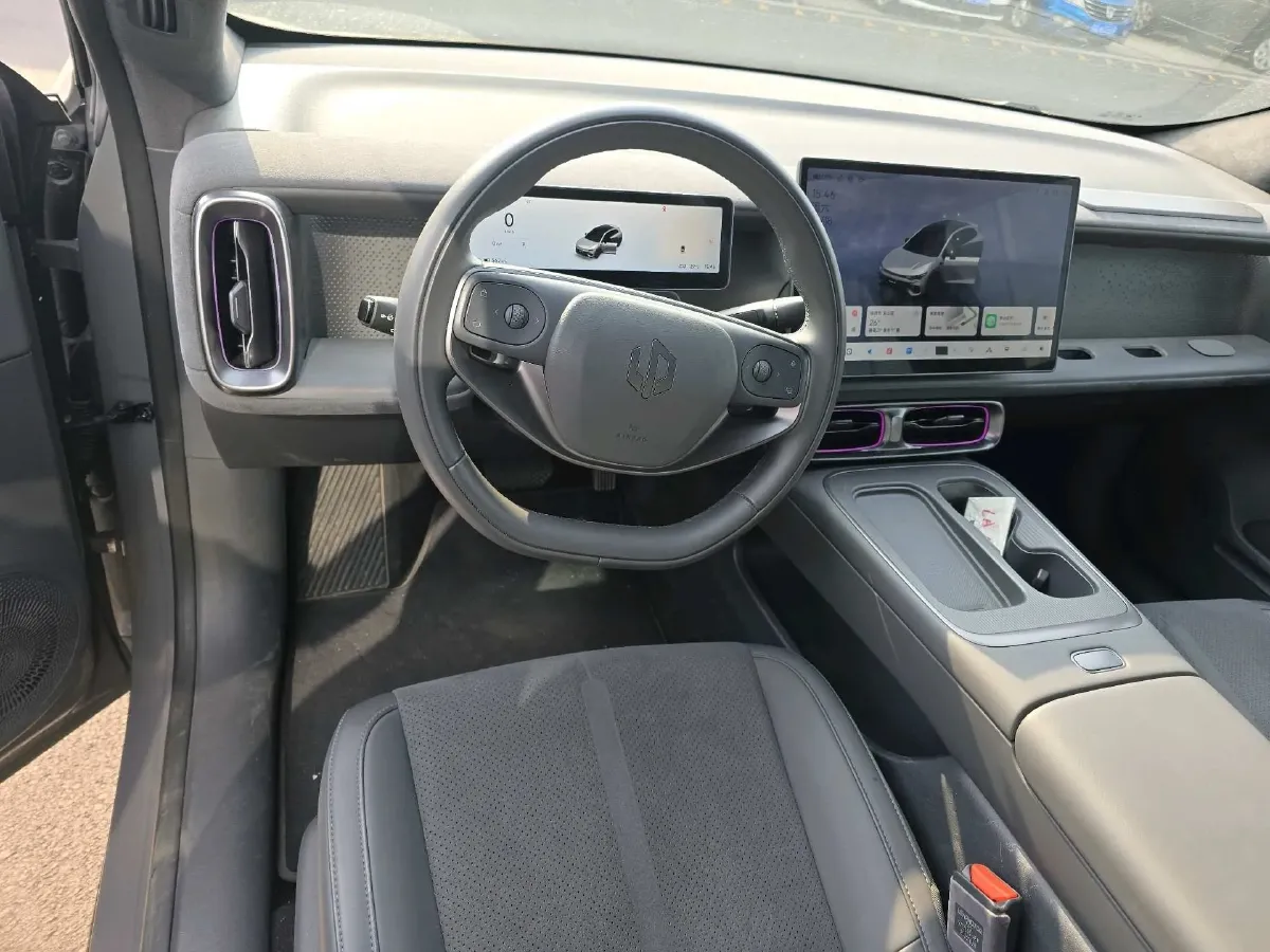 2026 Leapmotor Lafa5 BEV,autocango,china used car exporter,china ev exporter,chinese used car exporter,chinese used ev exporter