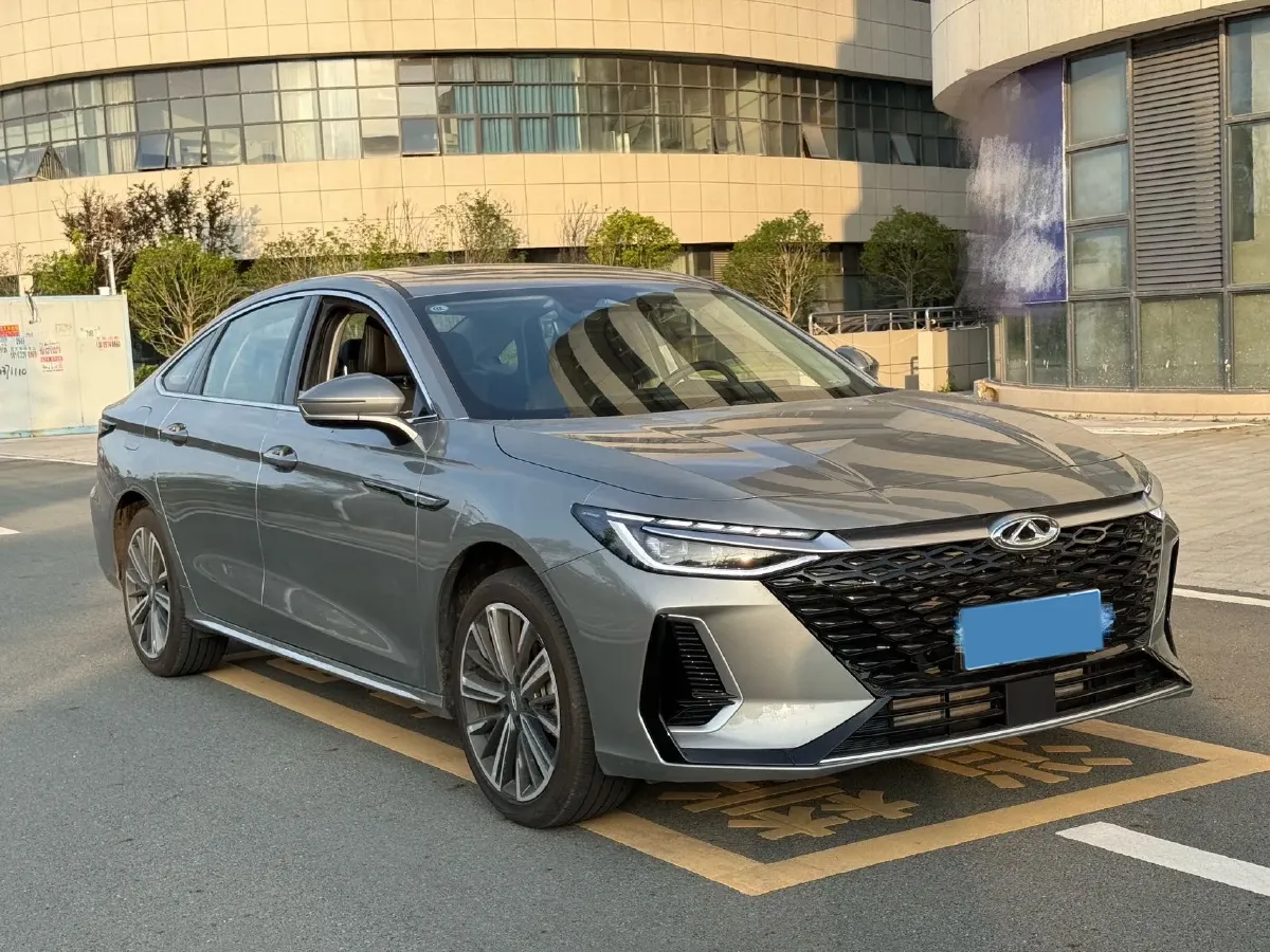 2025 Chery Arrizo 8 1.6T 197HP L4 7DCT,autocango,china used car exporter,china ev exporter,chinese used car exporter,chinese used ev exporter