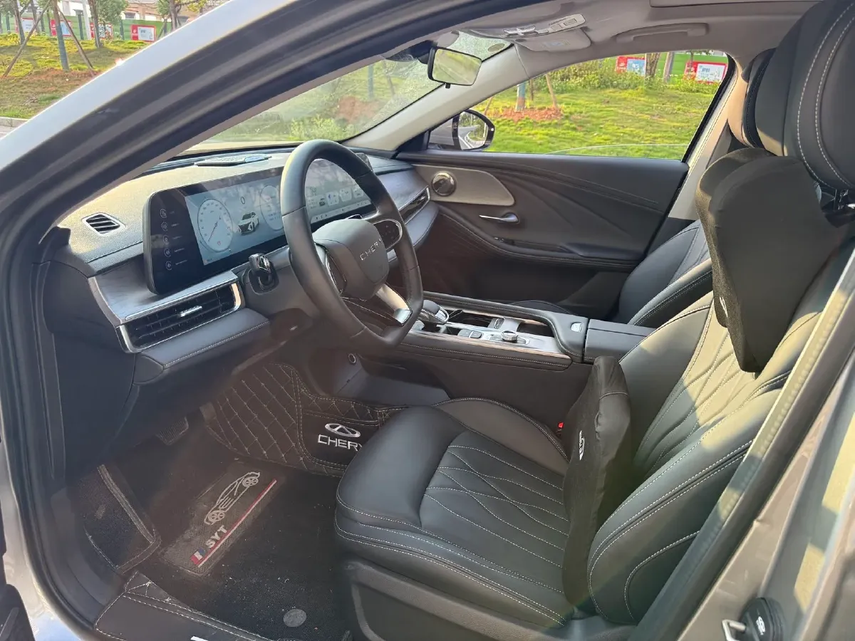 2025 Chery Arrizo 8 1.6T 197HP L4 7DCT,autocango,china used car exporter,china ev exporter,chinese used car exporter,chinese used ev exporter