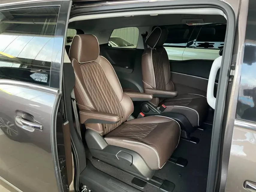 2022 Buick GL8 2.0T 237HP L4 9AT,autocango,china used car exporter,china ev exporter,chinese used car exporter,chinese used ev exporter