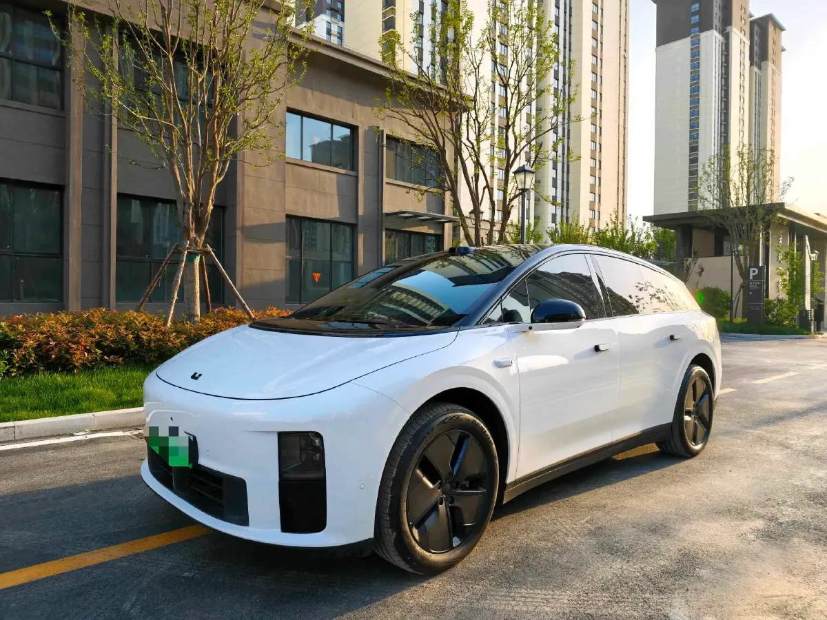 2025 Li i6 BEV,autocango,china used car exporter,china ev exporter,chinese used car exporter,chinese used ev exporter