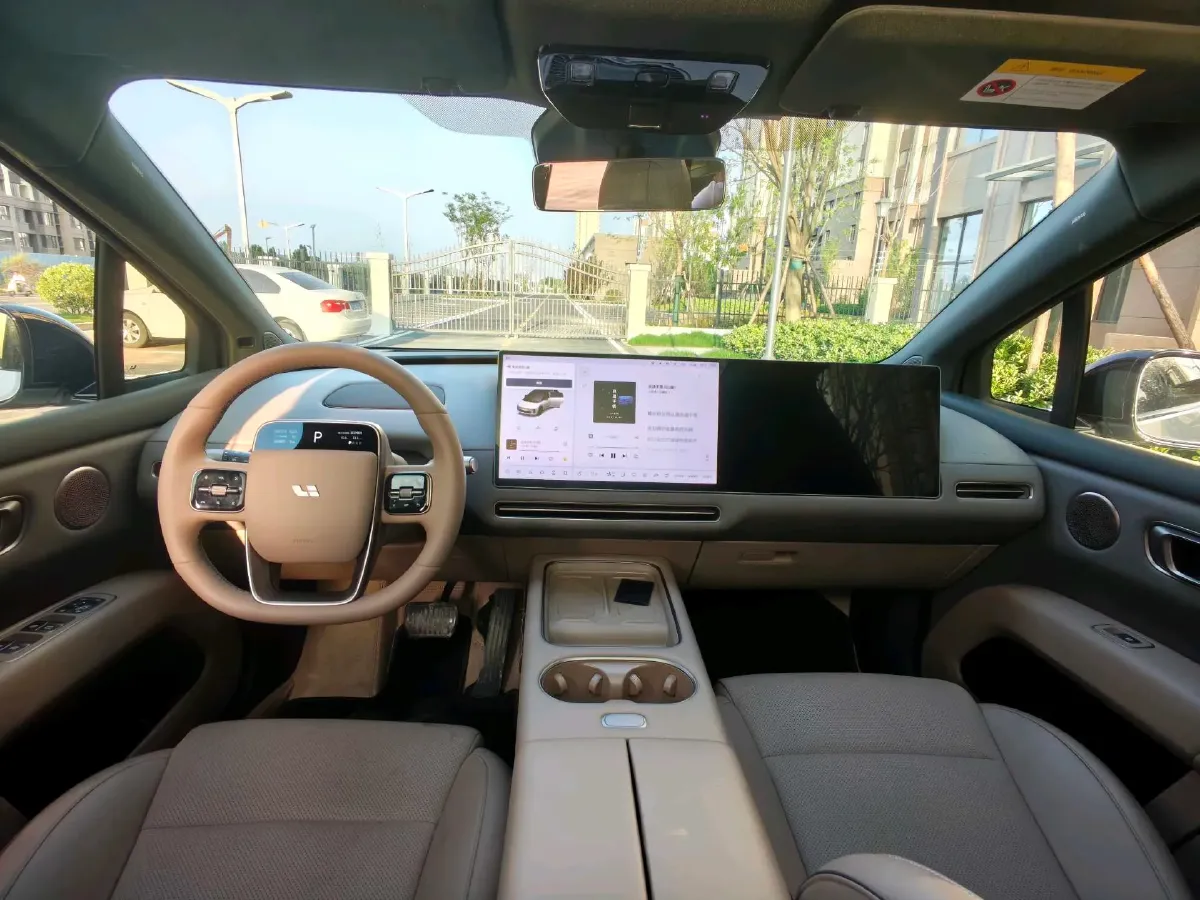 2025 Li i6 BEV,autocango,china used car exporter,china ev exporter,chinese used car exporter,chinese used ev exporter