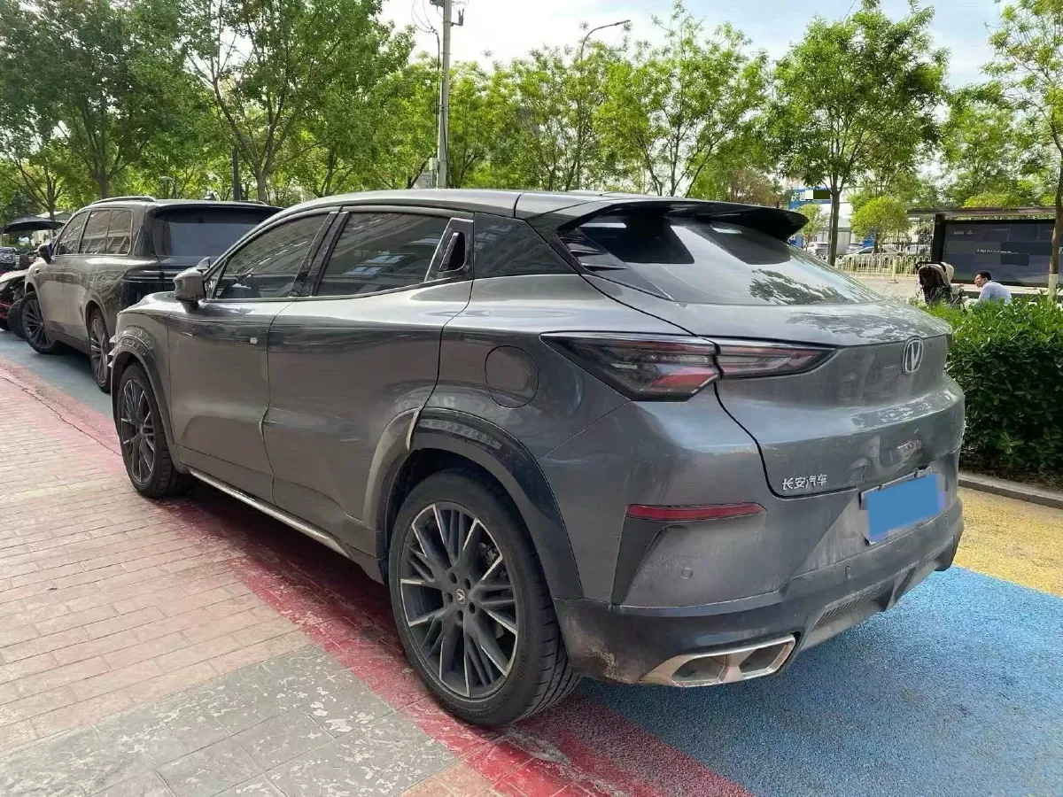 2023 ChangAn UNI-T 1.5T 188HP L4 7DCT,autocango,china used car exporter,china ev exporter,chinese used car exporter,chinese used ev exporter