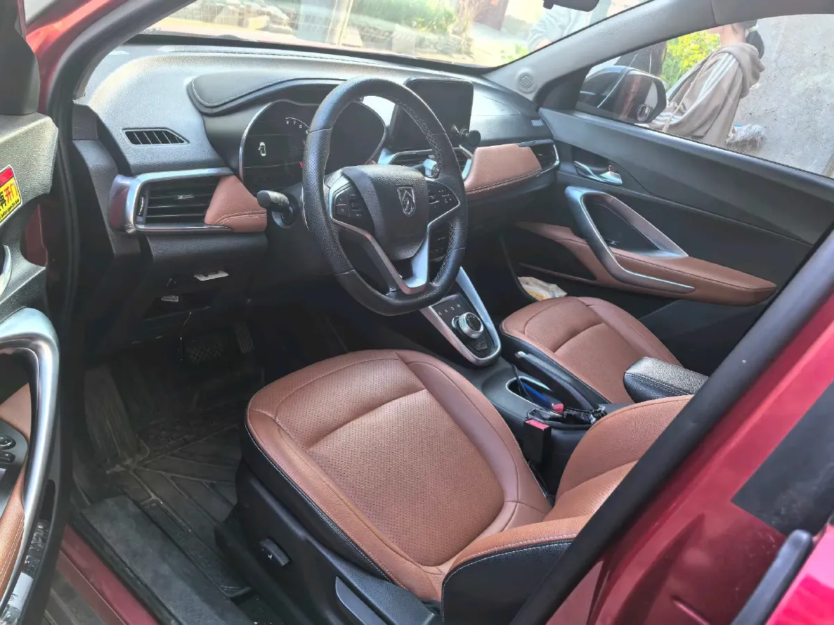 2017 BaoJun 510 1.5L 112HP L4 5AMT,autocango,china used car exporter,china ev exporter,chinese used car exporter,chinese used ev exporter