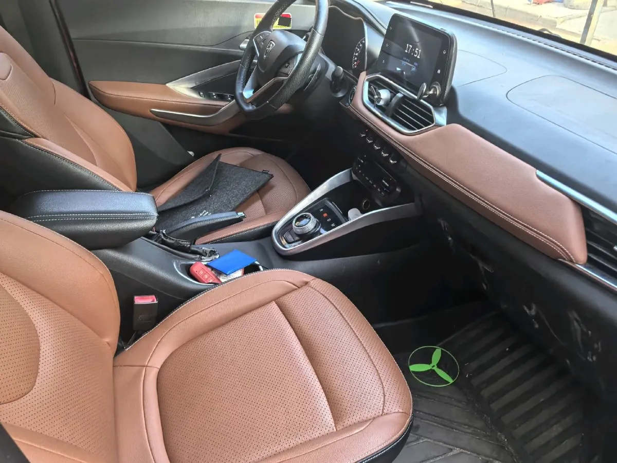 2017 BaoJun 510 1.5L 112HP L4 5AMT,autocango,china used car exporter,china ev exporter,chinese used car exporter,chinese used ev exporter