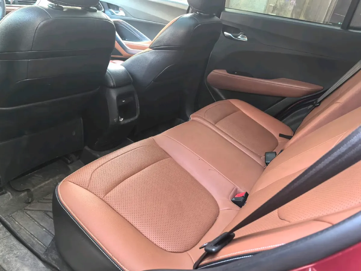 2017 BaoJun 510 1.5L 112HP L4 5AMT,autocango,china used car exporter,china ev exporter,chinese used car exporter,chinese used ev exporter